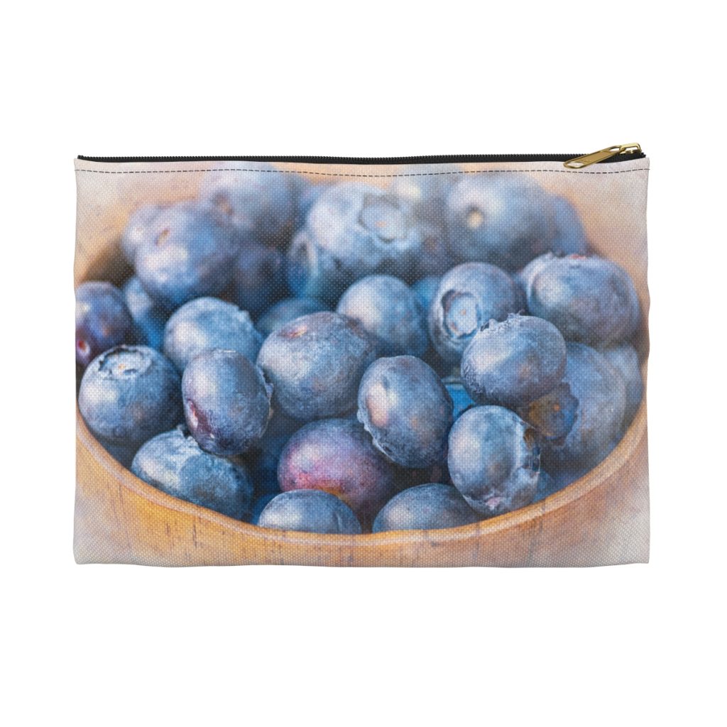 bowl of blueberries pouch front view