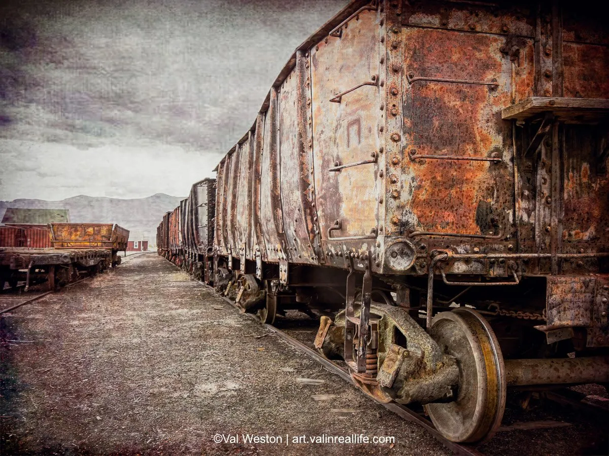 Abandoned Railcars