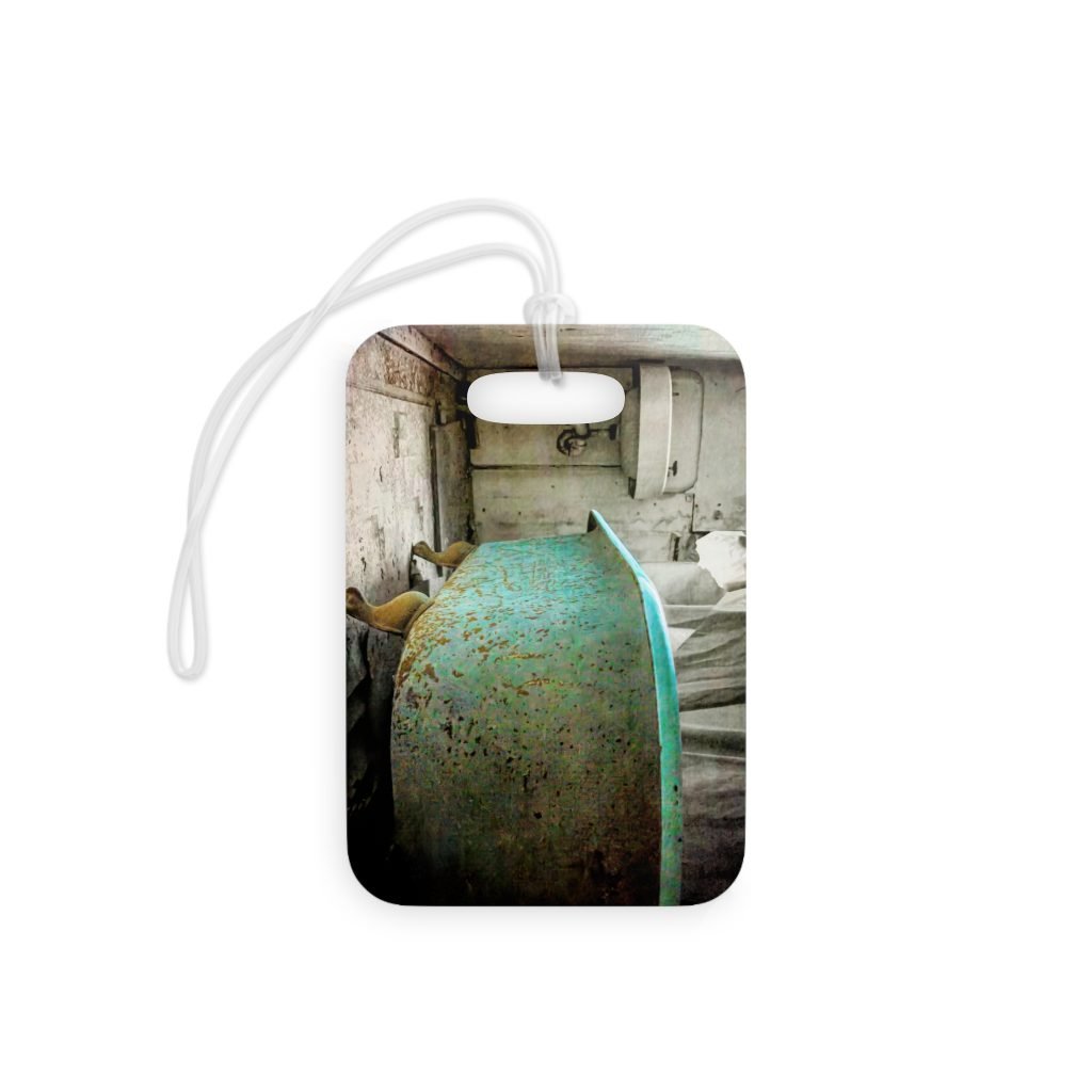 abandoned bathtub-bag tag-front - Val Weston Photographic Art abandoned bathtub bag tag front view